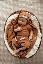 Load image into Gallery viewer, Chestnut l Ribbed Knotted Beanie - Snuggle Hunny Kids
