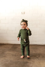 Load image into Gallery viewer, Olive I Long Sleeve Bodysuit - Snuggle Hunny Kids
