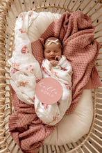 Load image into Gallery viewer, Rosa I Knitted Baby Blanket - Snuggle Hunny Kids
